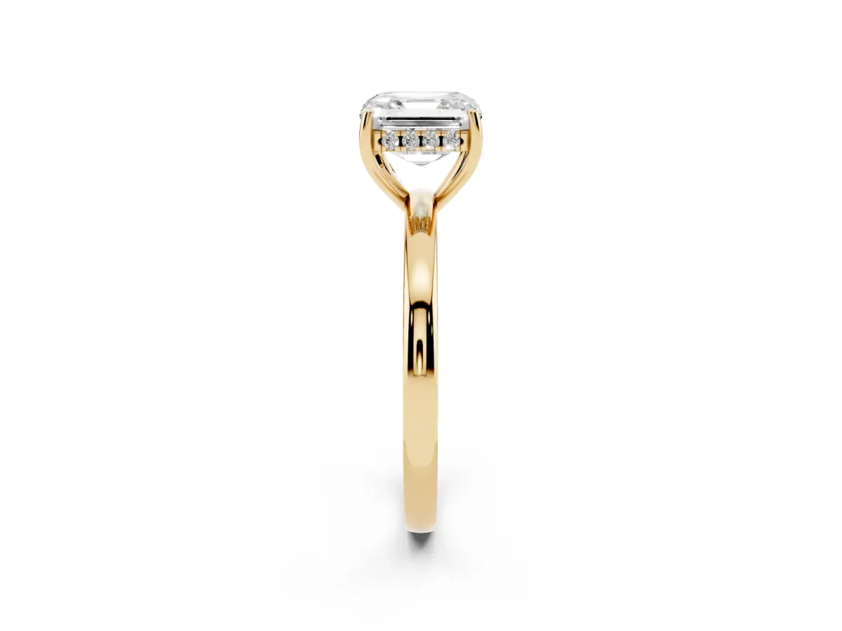 Asscher Cut Solitaire Diamond Ring with Prong Setting and Plain Band Yellow gold