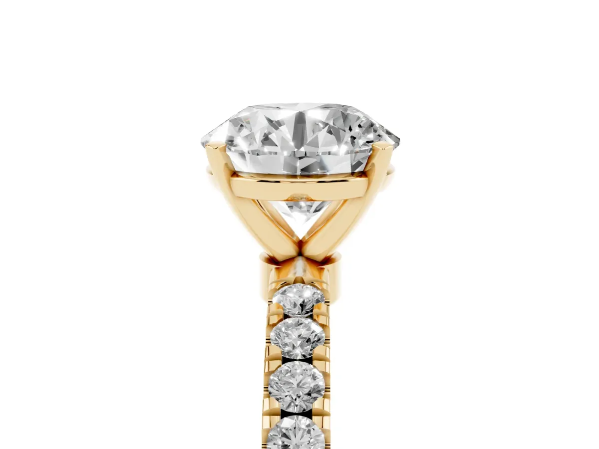 Round Cut Diamond Solitaire Ring with Pavé Accents and Four-Prong Setting Yellow gold