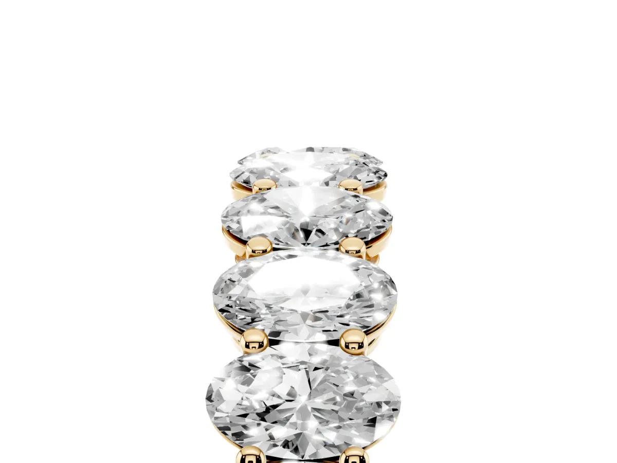 Oval Diamond Prong-Set Eternity Band Yellow gold