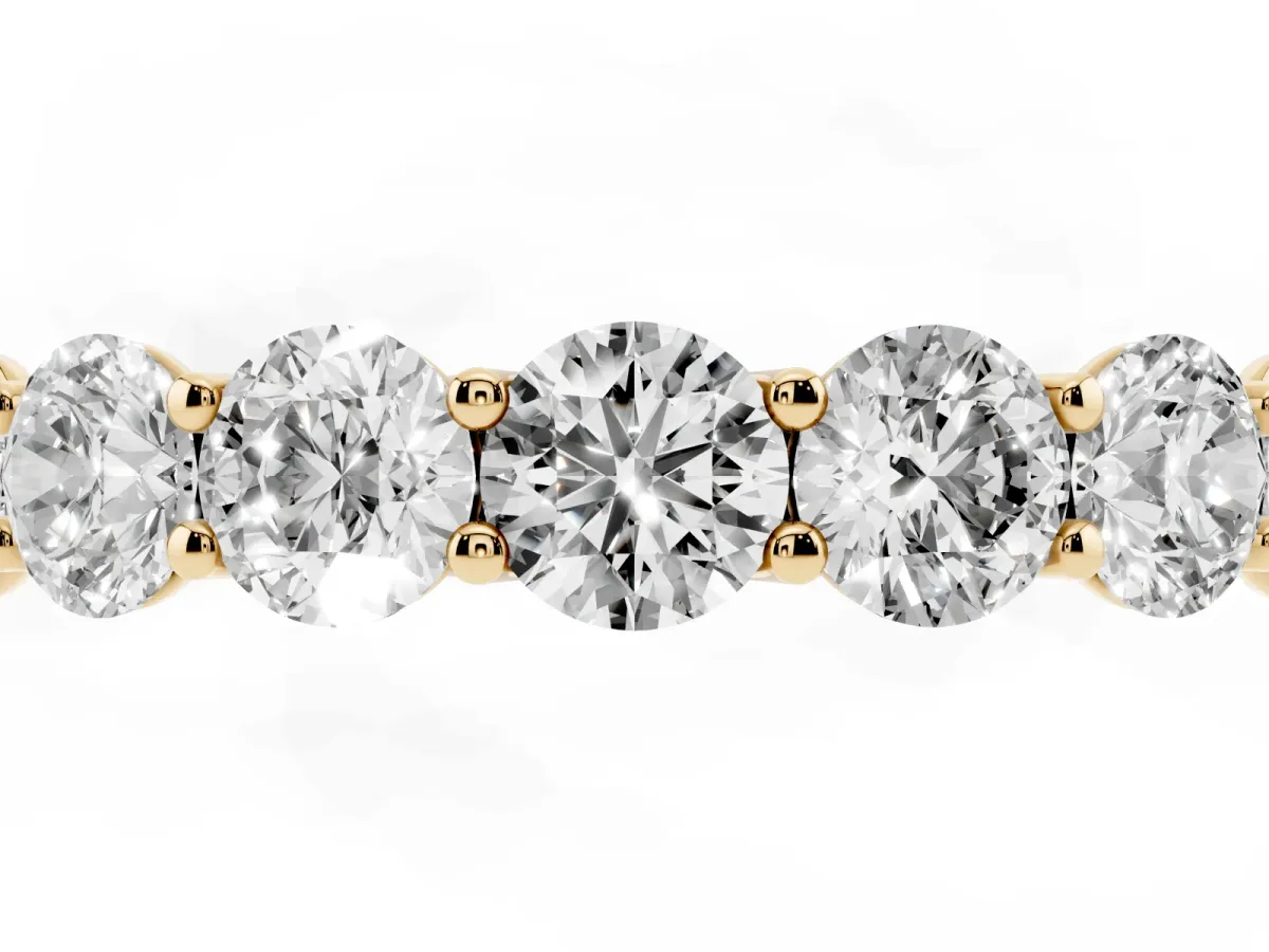 Round Diamond Shared Prong Eternity Band Yellow gold