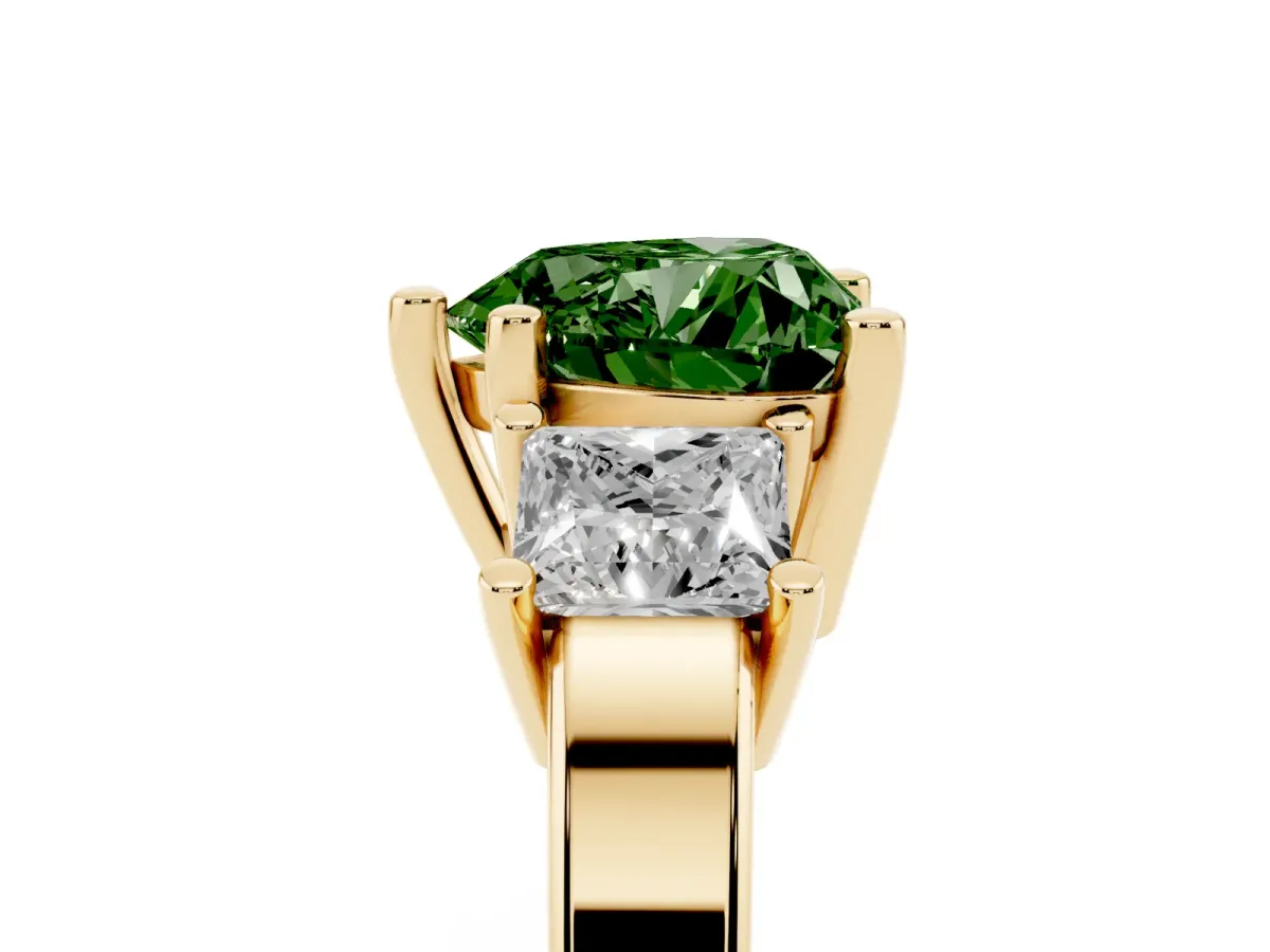 Fancy Green Three-Stone Heart Cut Cut Solitaire Ring with Prong Setting Yellow gold