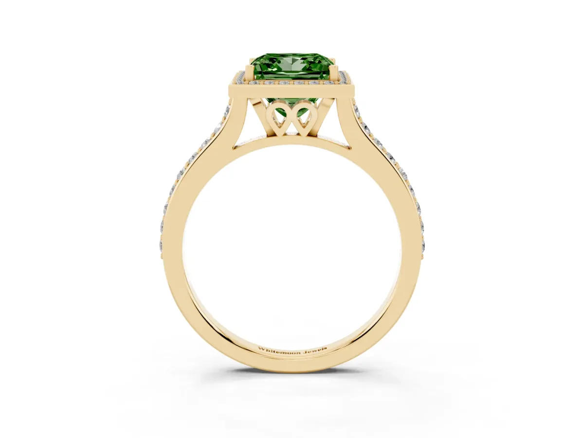 Fancy Green Princess Cut Diamond Halo Engagement Ring with Round Pavé Shoulders and Prong Setting Yellow gold