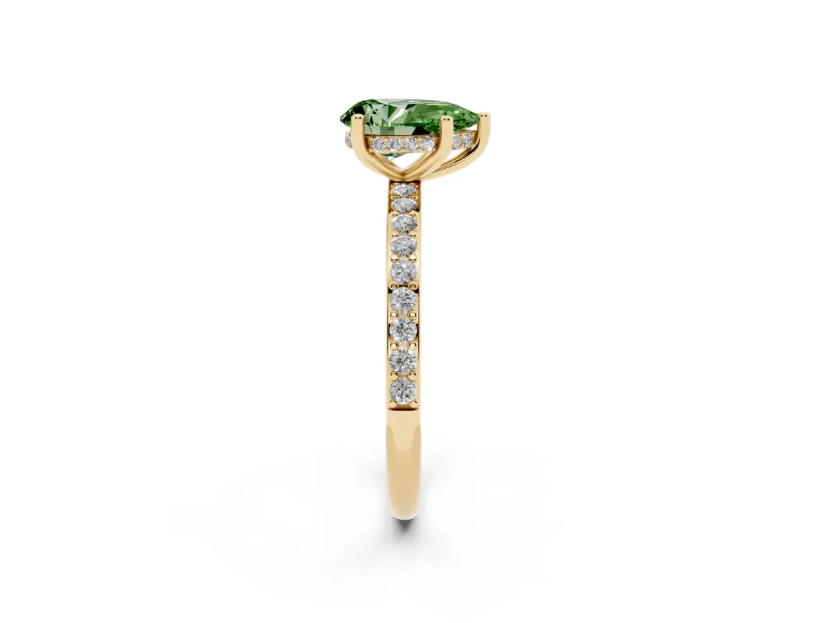 Fancy Green Pear Cut Cut Diamond Pavé Band Ring with Four-Prong Setting Yellow gold