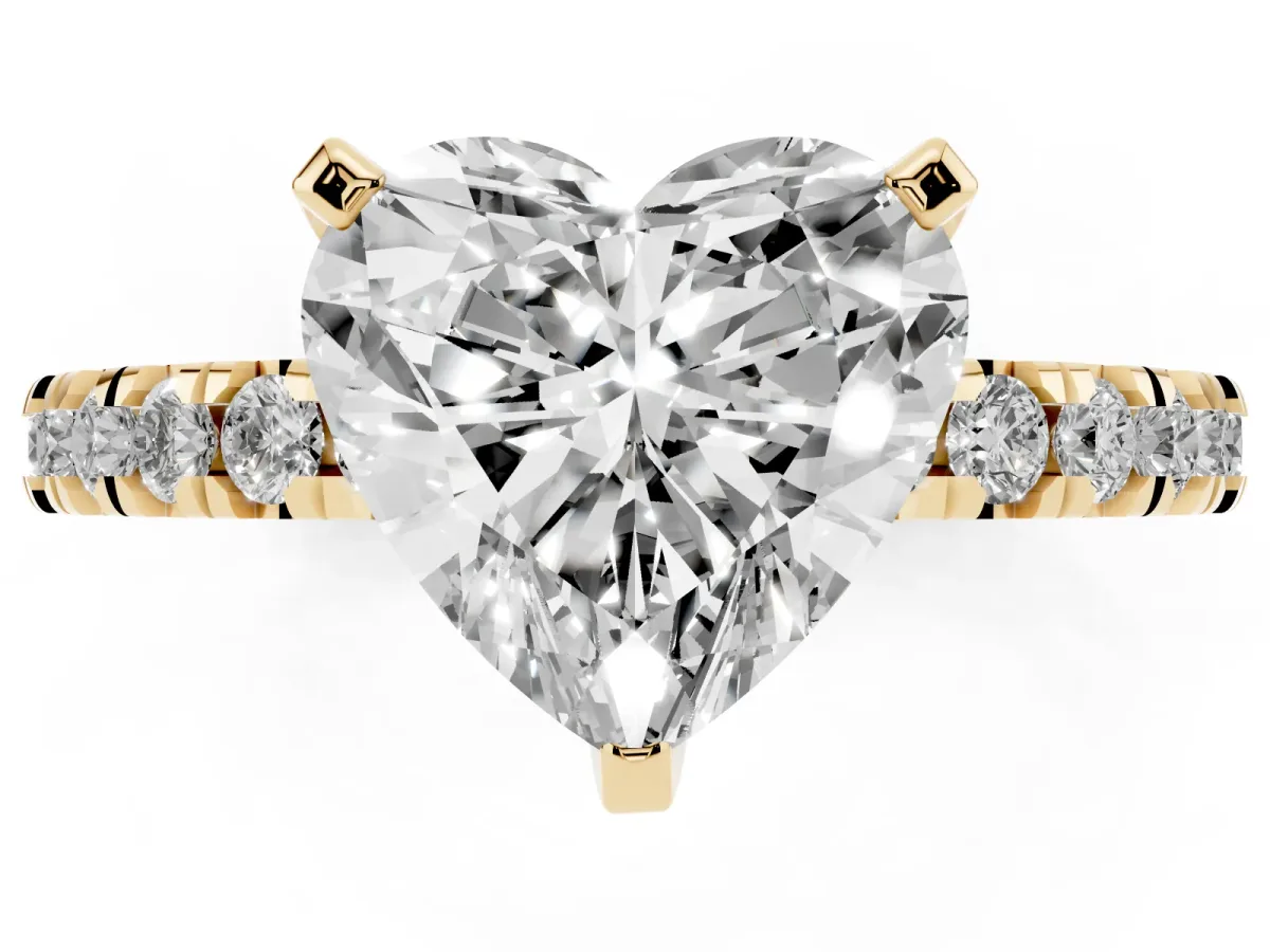Heart Cut Diamond Pavé Band Solitaire with Four-Prong Setting Yellow gold