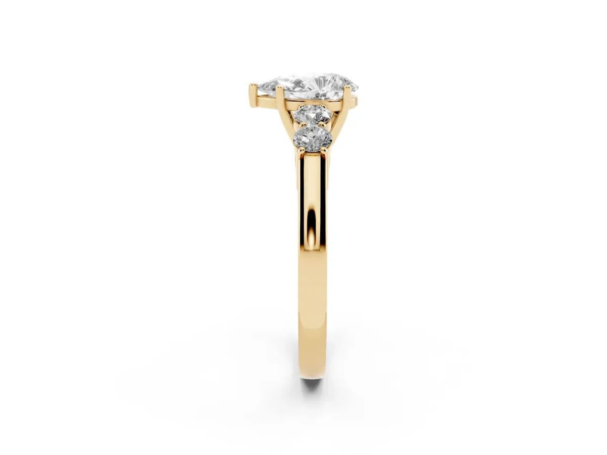Pear Cut Cut Diamond Five-Stone Prong Set White Gold Ring Yellow gold