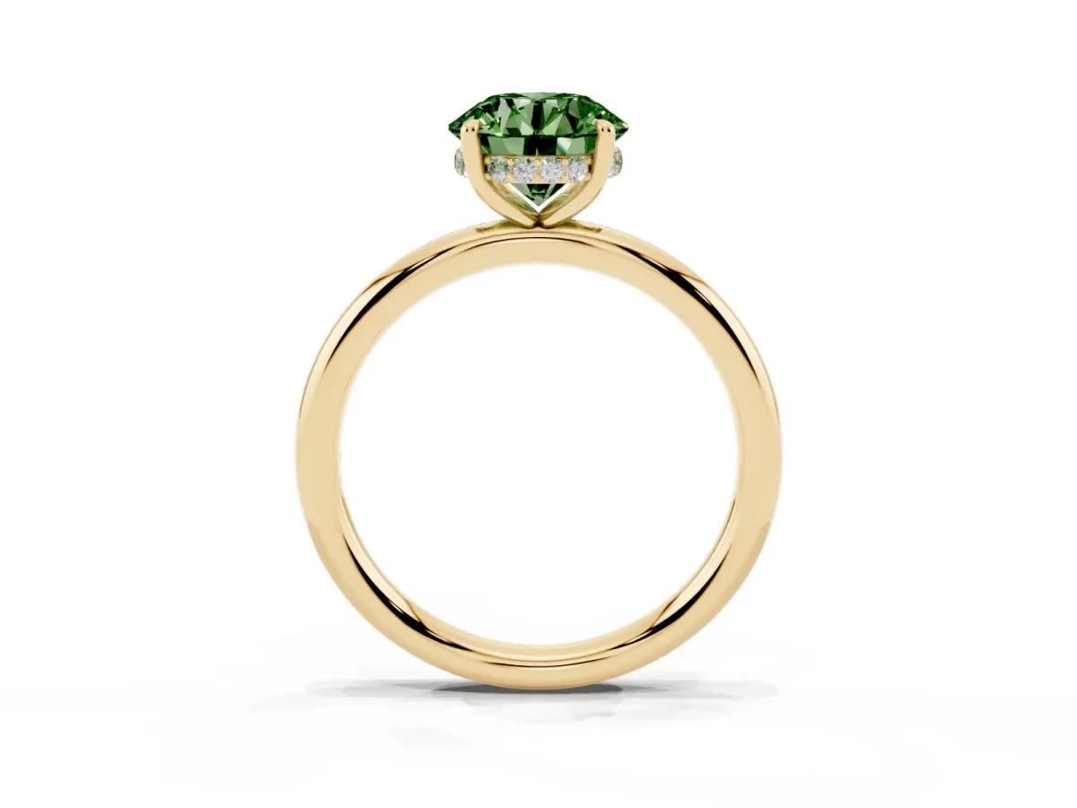 Fancy Green Round Cut Diamond Solitaire Ring with Thin Band and Four-Prong Setting Yellow gold