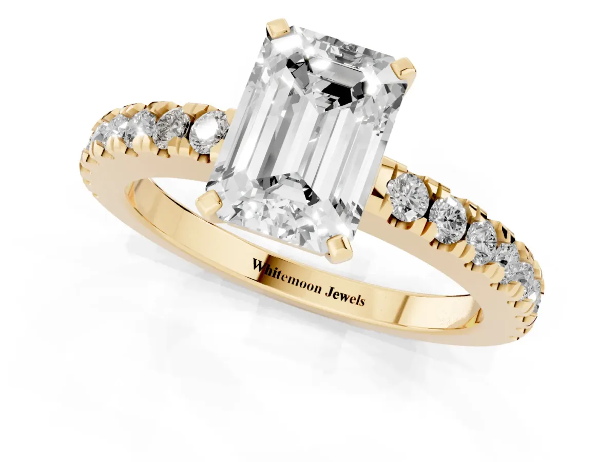 Emerald Cut Solitaire Diamond with Pavé Band and Four-Prong Setting Yellow gold