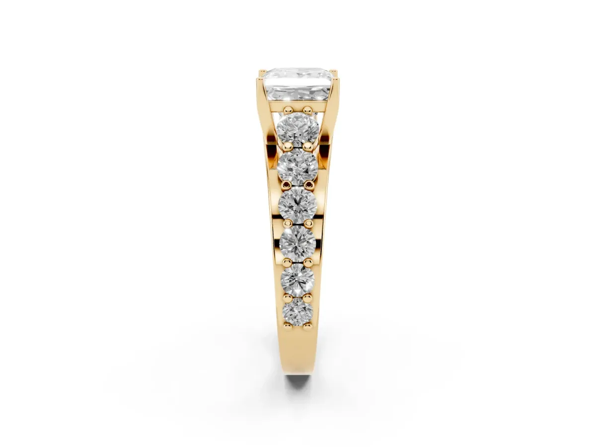 Princess Cut Diamond Engagement Ring with Pavé Band and Four-Prong Setting Yellow gold