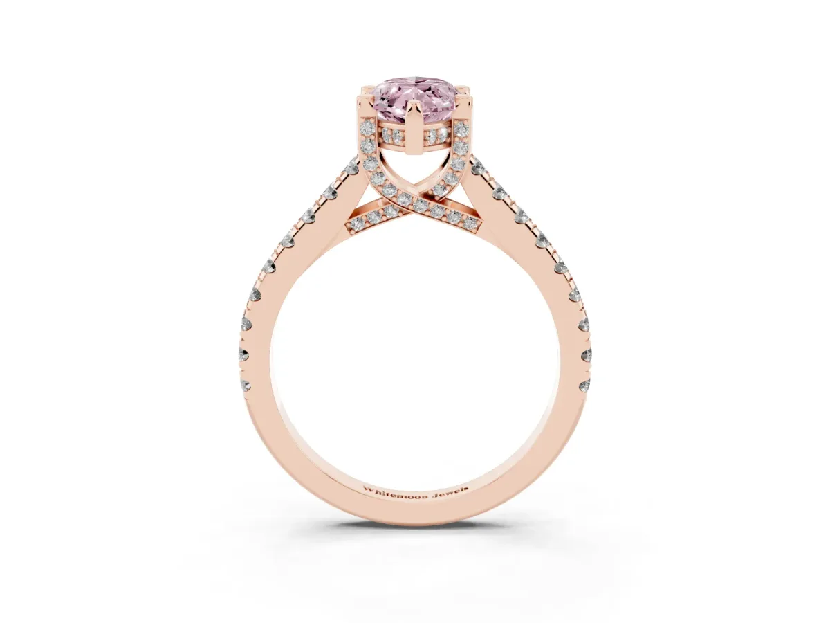 Fancy Pink Marquise Cut Brilliant Diamond Solitaire with Pavé Band and Four-Prong Setting Rose gold