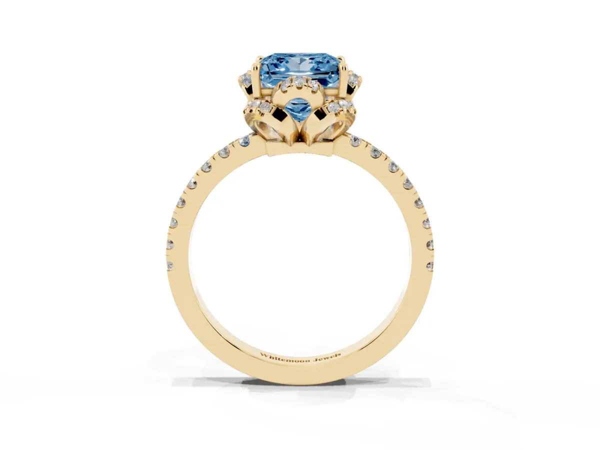 Fancy Blue Princess Cut Halo Diamond Pave Band Ring with Four-Prong Setting Yellow gold