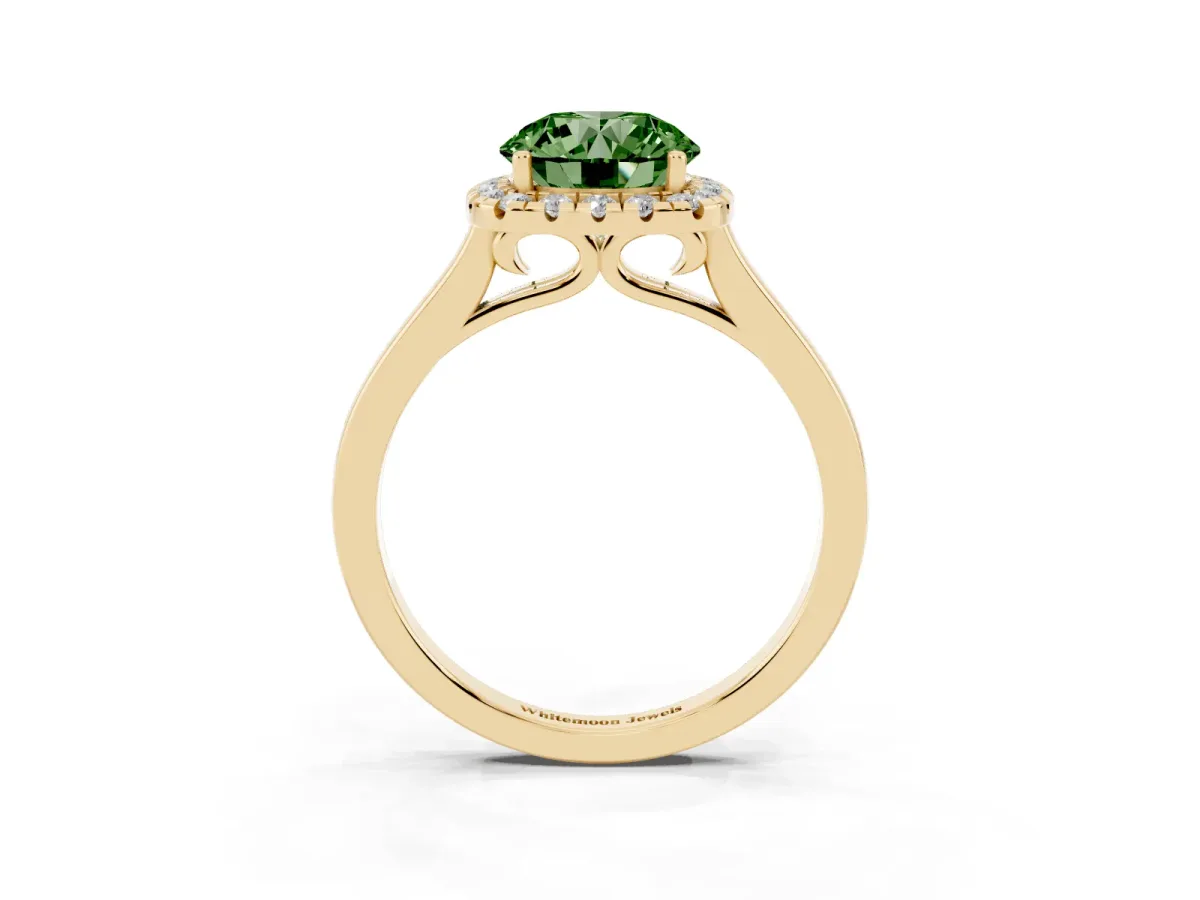Fancy Green Round Cut Halo Round Diamond Solitaire Ring with Pavé Band and Four-Prong Setting Yellow gold
