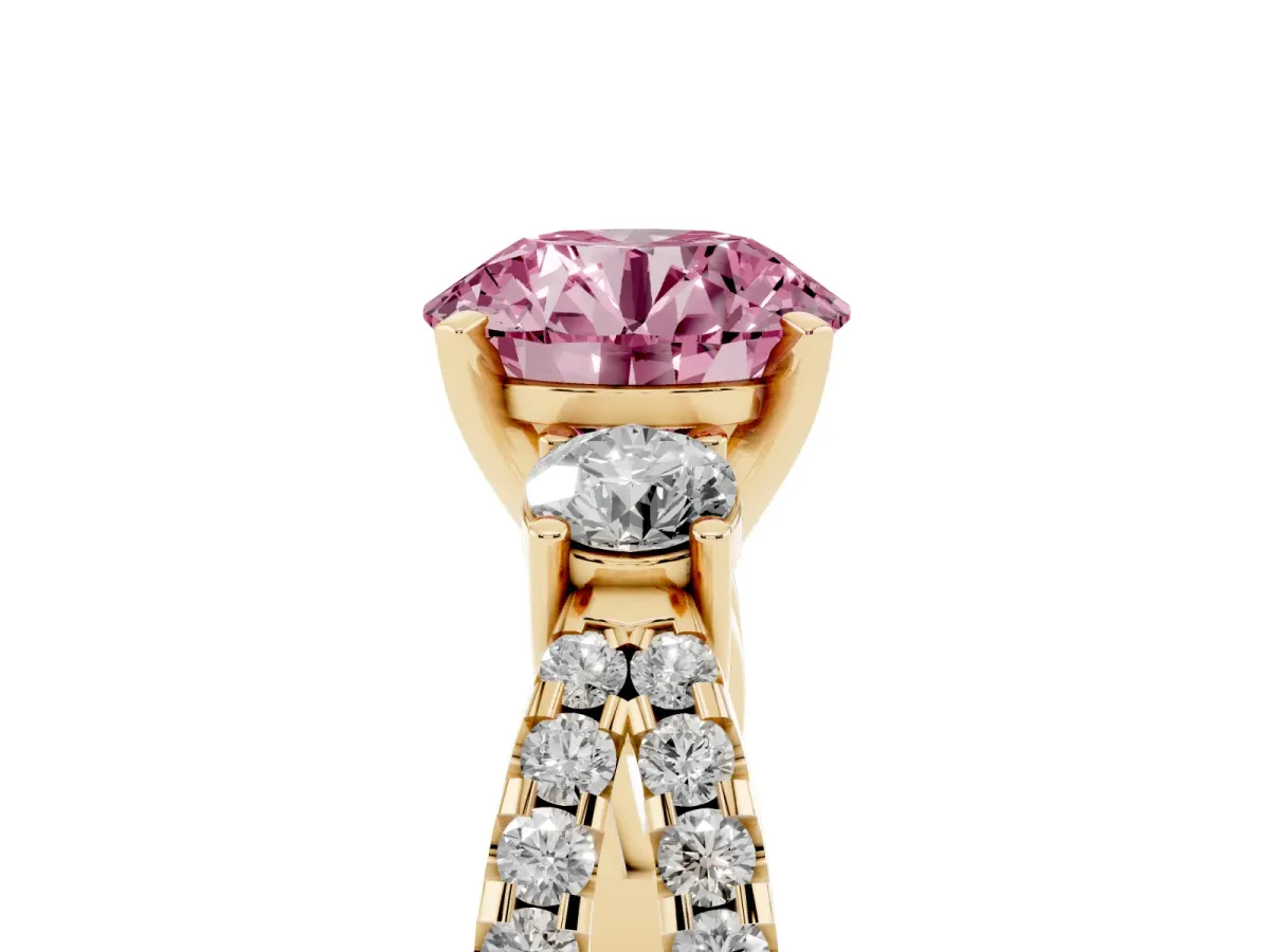 Fancy Pink Round Cut Diamond Three-Stone Ring with Pavé Split Shank and Four-Prong Setting Yellow gold