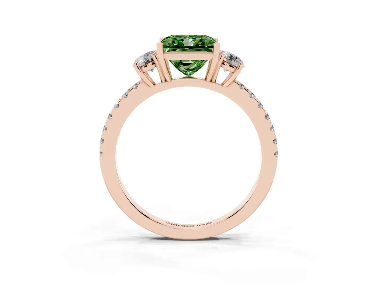 Fancy Green Three-Stone Princess Cut Cut Diamond Pavé Band with Prong Setting Rose gold