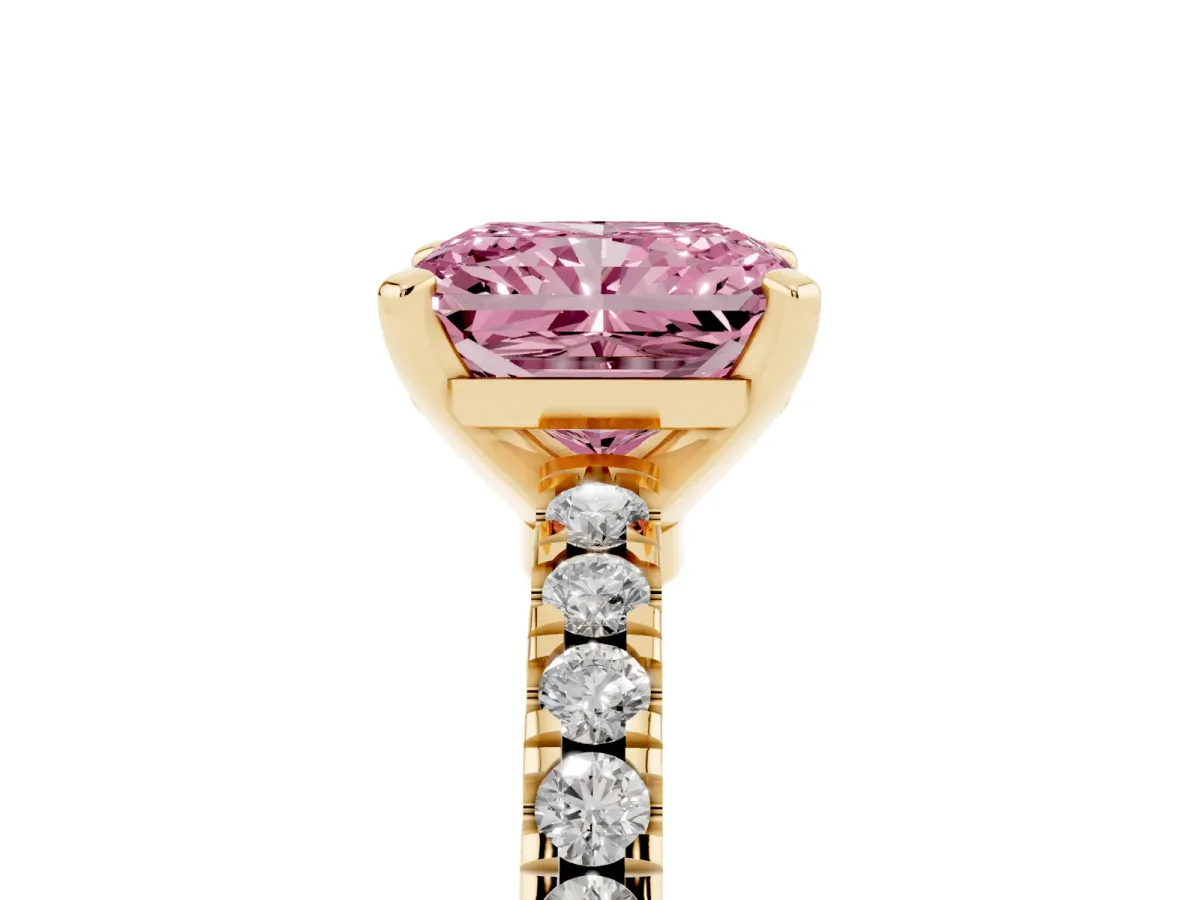 Fancy Pink Radiant Cut Solitaire Diamond with Pavé Band and Four-Prong Setting Yellow gold