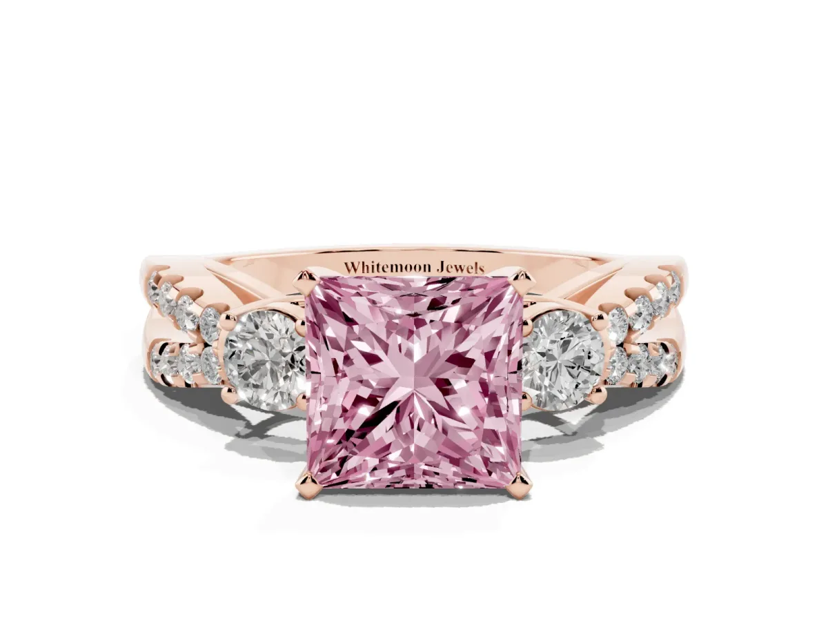Fancy Pink Princess Cut Diamond Three-Stone Ring with Pavé Split Shank and Four-Prong Setting Rose gold