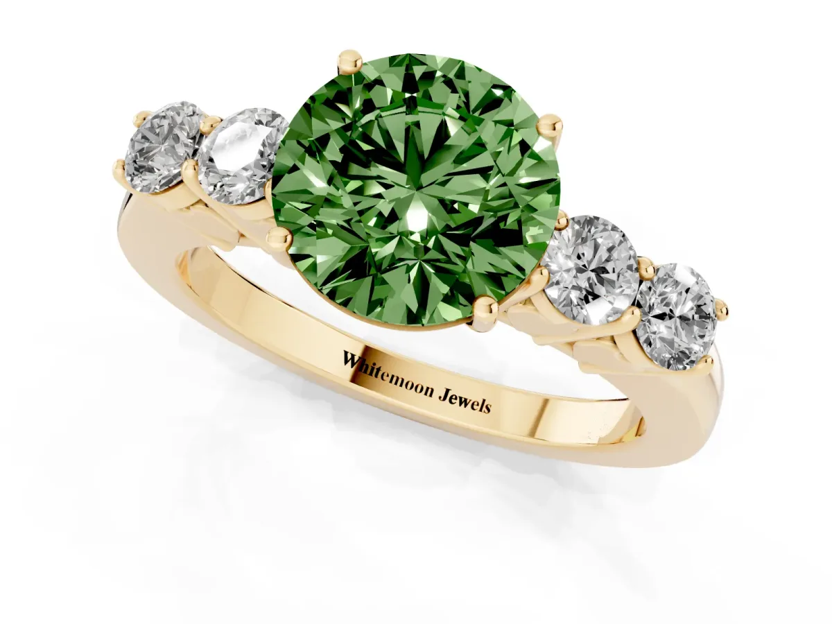 Fancy Green Round Cut Cut Diamond Five-Stone Prong Set White Gold Ring Yellow gold