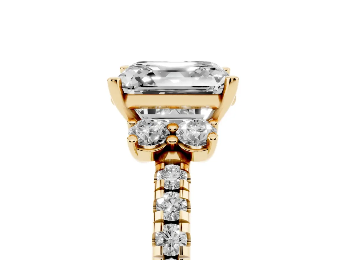 Asscher Cut Diamond Three-Stone Pave Band with Four-Prong Setting Yellow gold