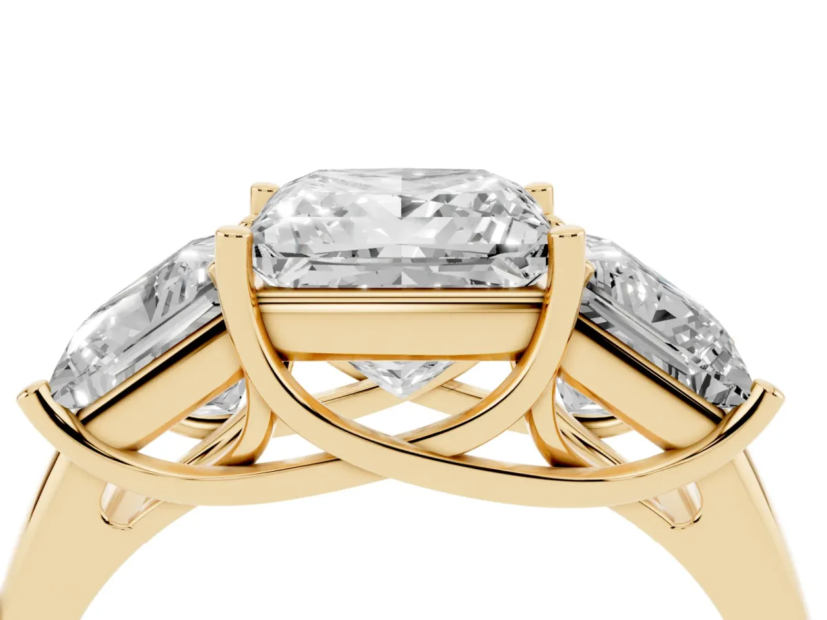 Three-Stone Princess Cut Diamond Engagement Ring with Prong Setting Yellow gold