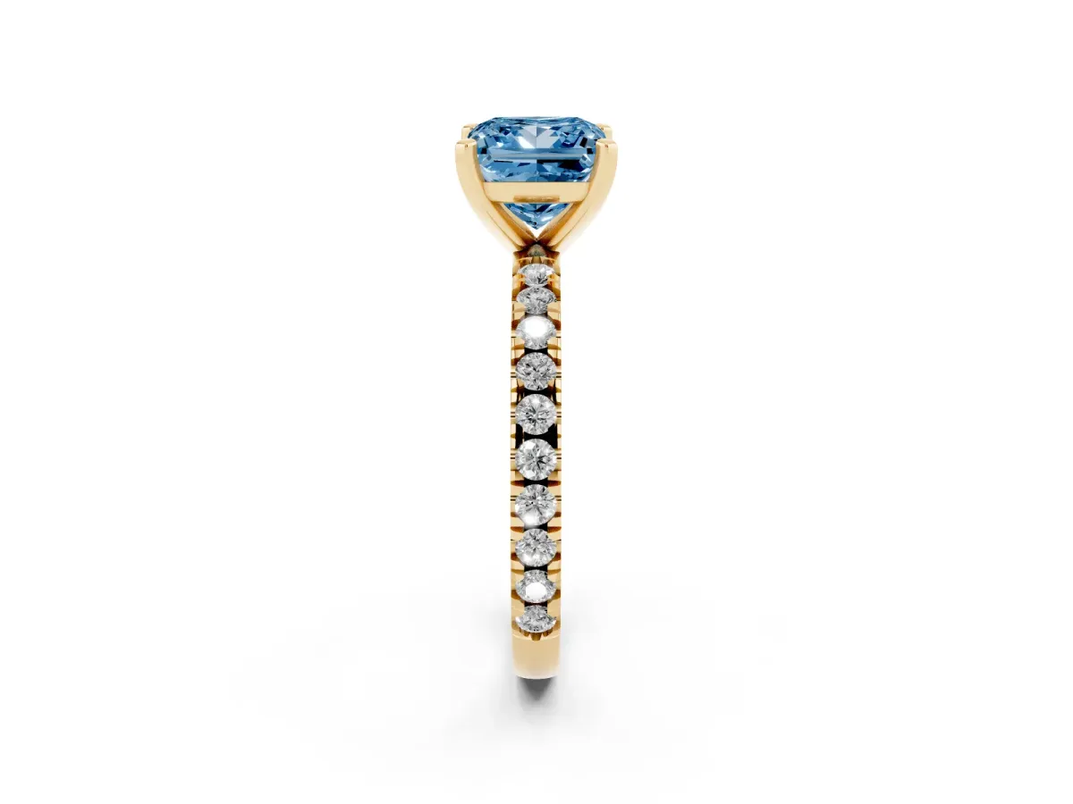 Fancy Blue Princess Cut Diamond Pavé Band Solitaire with Four-Prong Setting Yellow gold