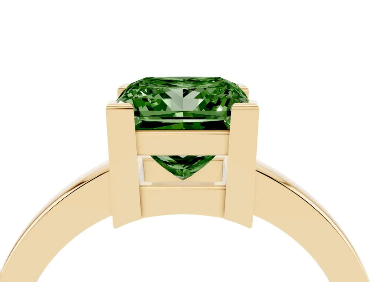 Fancy Green Princess Cut Cut Solitaire Ring with Four-Prong Setting and Classic Band Yellow gold