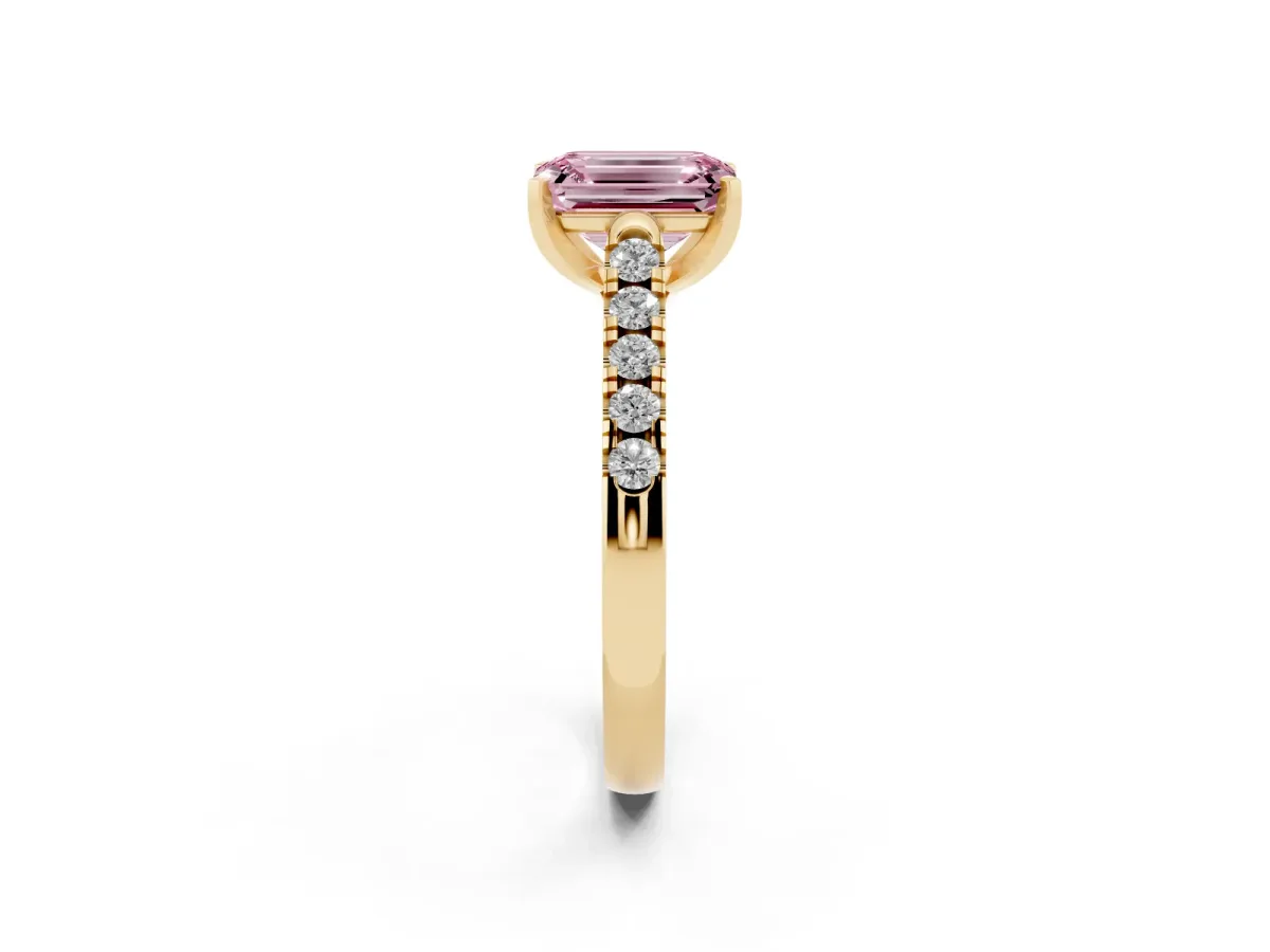 Fancy Pink Emerald Cut Diamond Pavé Band Solitaire Ring with Prong Setting Yellow gold