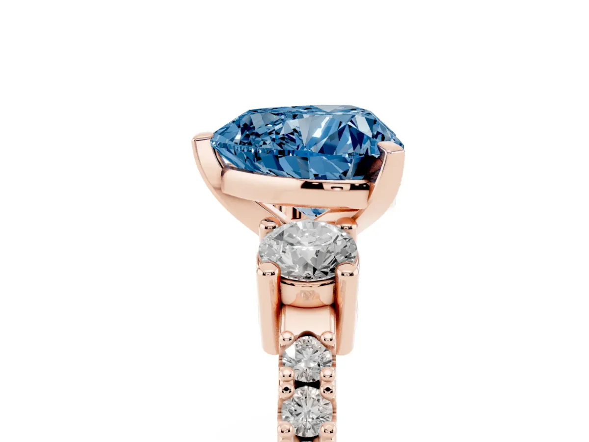 Fancy Blue Heart Cut Three-Stone Diamond Pavé Band with Prong Setting Rose gold