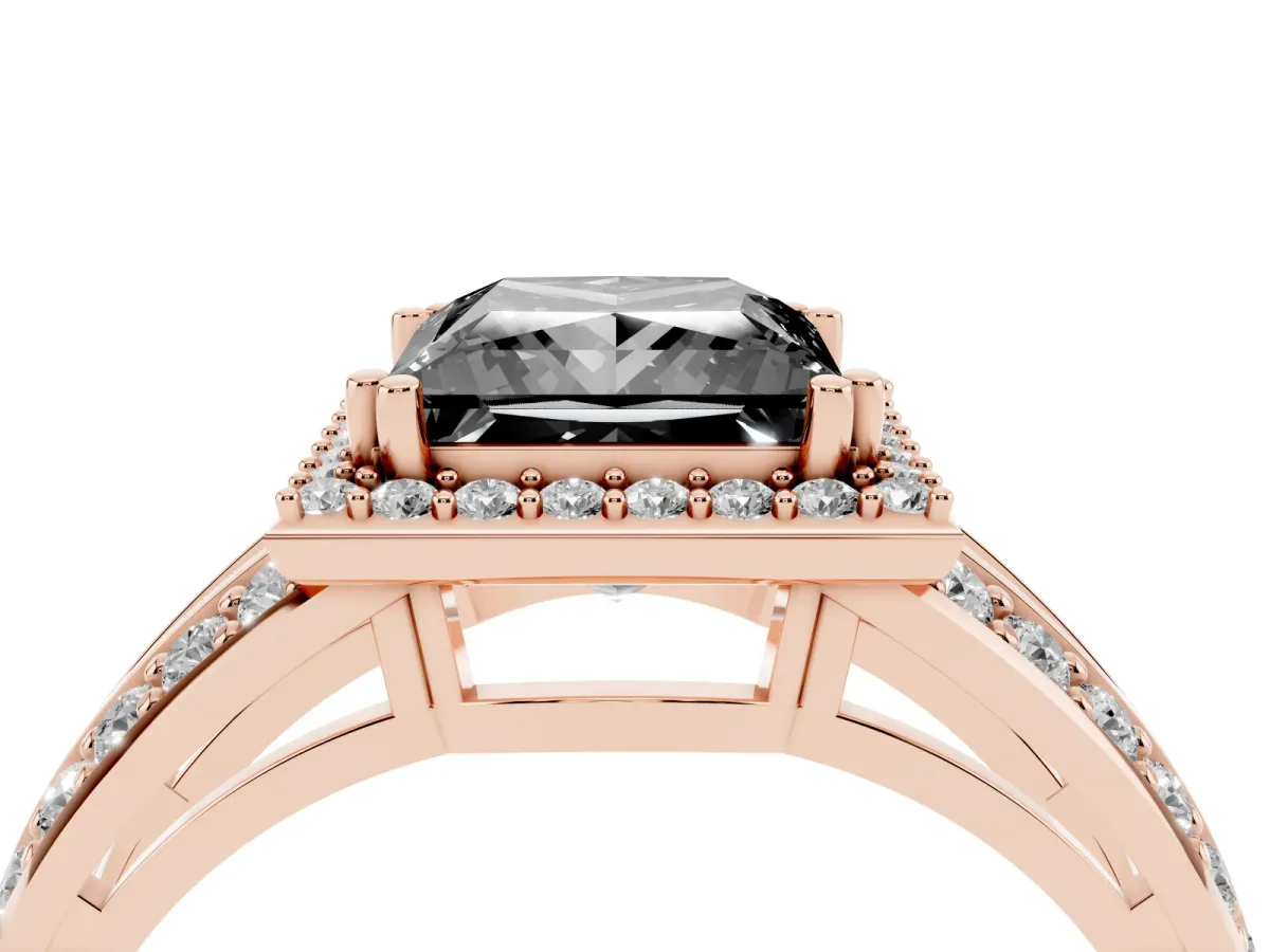 Fancy Black Princess Cut Diamond Halo Ring with Split Shank Pavé Band and Four-Prong Setting Rose gold
