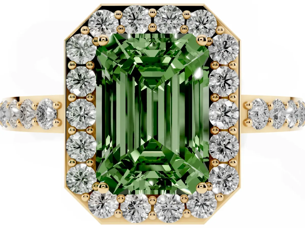 Fancy Green Emerald Cut Halo Diamond Pavé Band Ring with Prong Setting Yellow gold