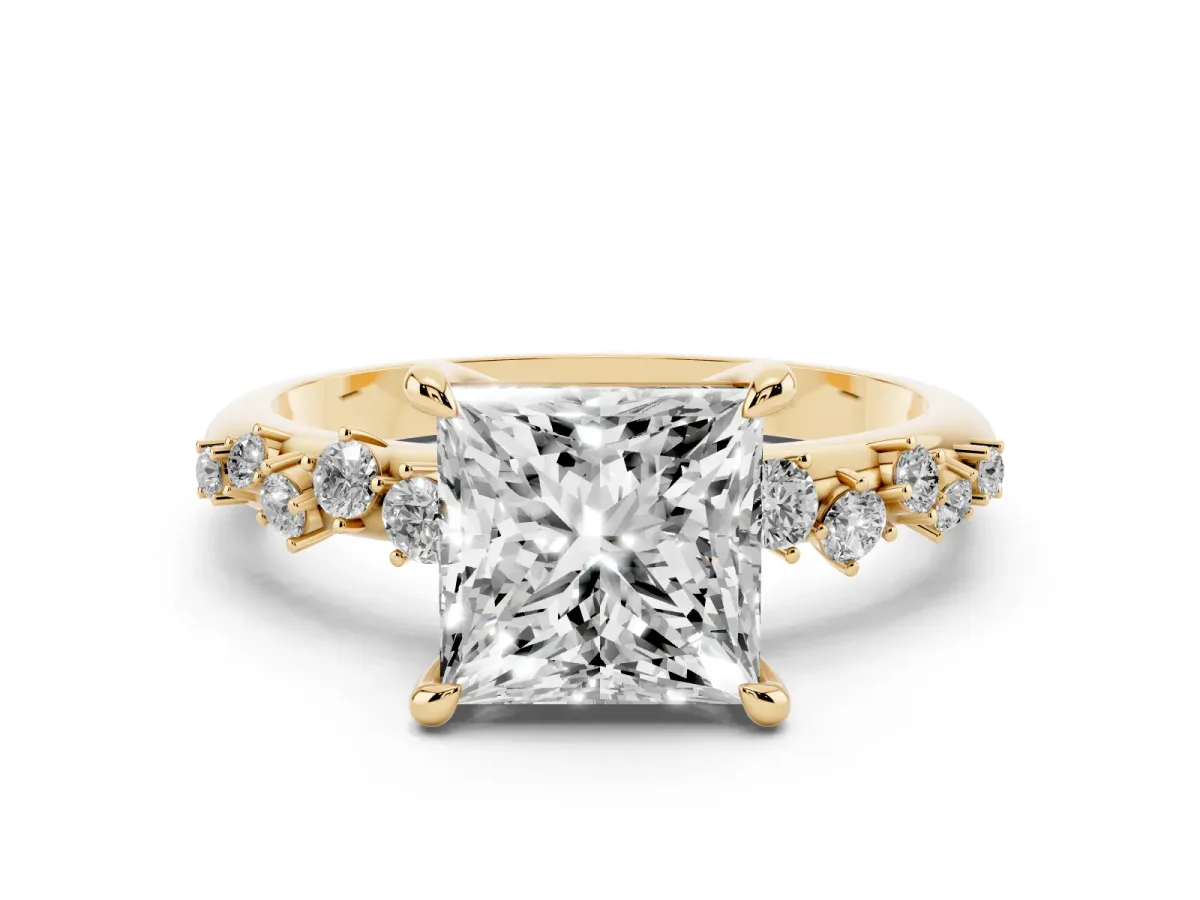 Princess Cut Cut Diamond Vine Band with Four-Prong Setting Yellow gold