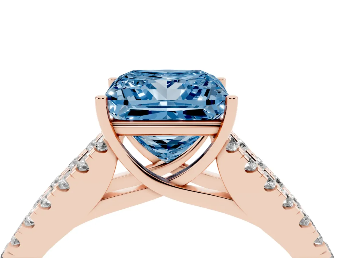 Fancy Blue Princess Cut Diamond Split Shank Pavé Engagement Ring with Four-Prong Setting Rose gold