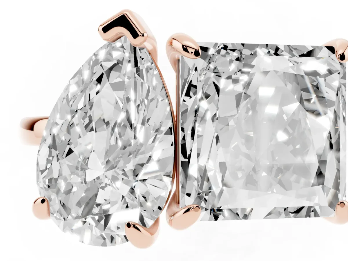 Pear and Princess Toi Moi Ring with Prong Setting and Plain Band Rose gold
