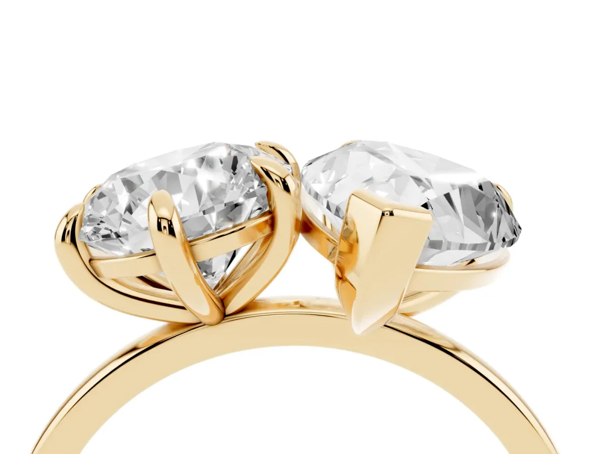 Round and Pear Toi Moi Ring with Prong Setting and Plain Band Yellow gold
