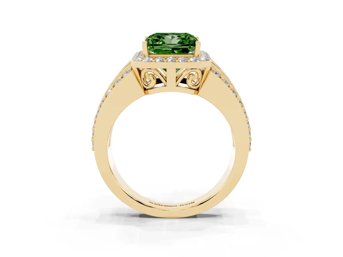 Fancy Green Princess Cut Halo Diamond Ring with Round Split Shank and Prong Setting Yellow gold