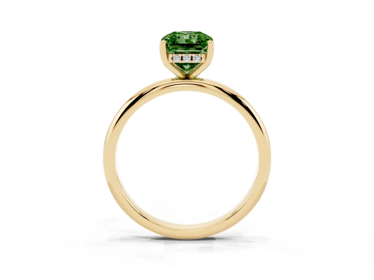 Fancy Green Radiant Cut Cut Solitaire Engagement Ring with Four-Prong Setting and Classic Band Yellow gold