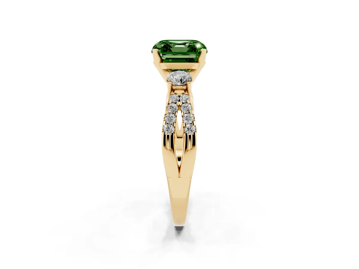 Fancy Green Asscher Cut Diamond Three-Stone Ring with Pavé Split Shank and Four-Prong Setting Yellow gold