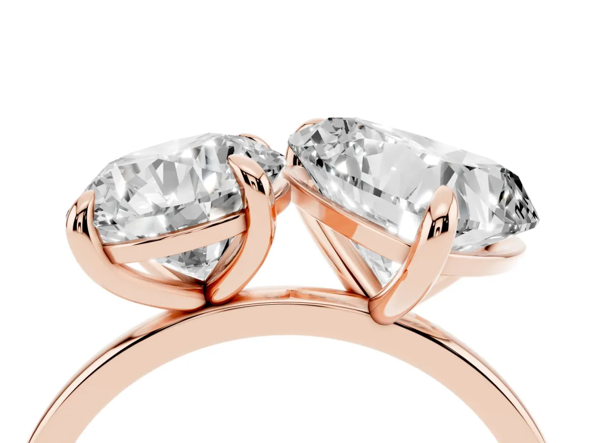Round and Heart Toi Moi Ring with Prong Setting and Plain Band Rose gold