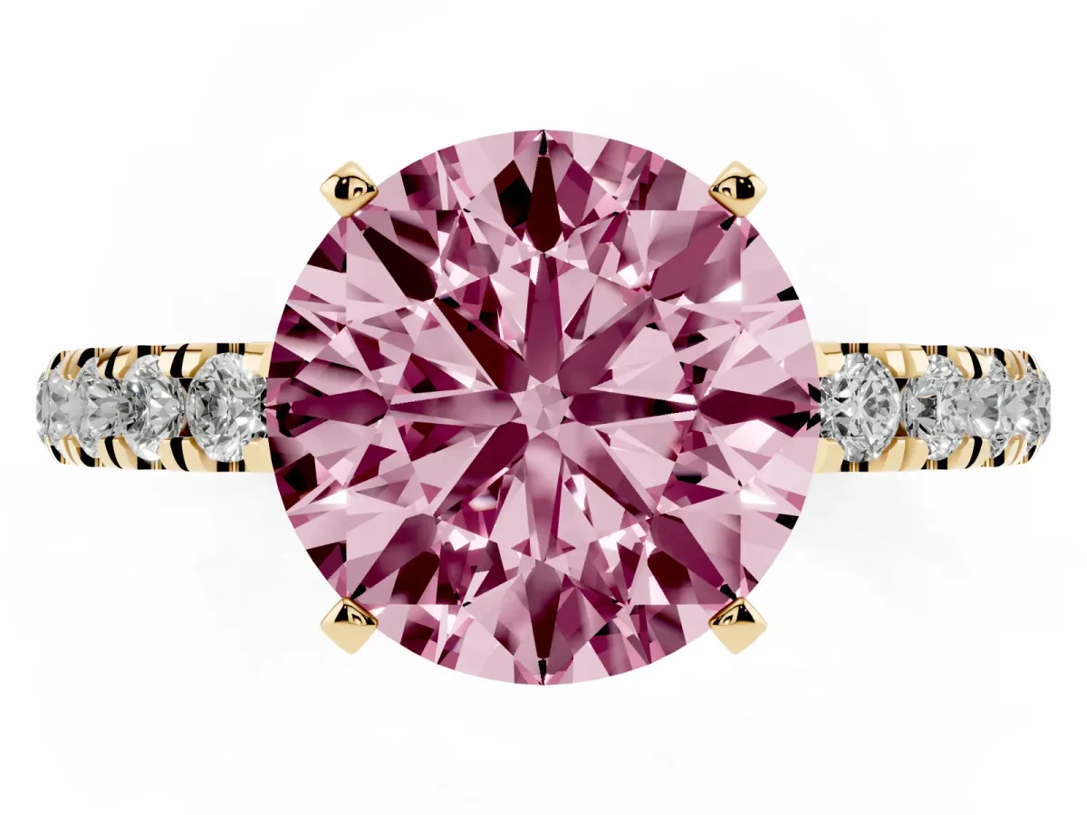 Fancy Pink Round Cut Diamond Solitaire Ring with Pavé Accents and Four-Prong Setting Yellow gold