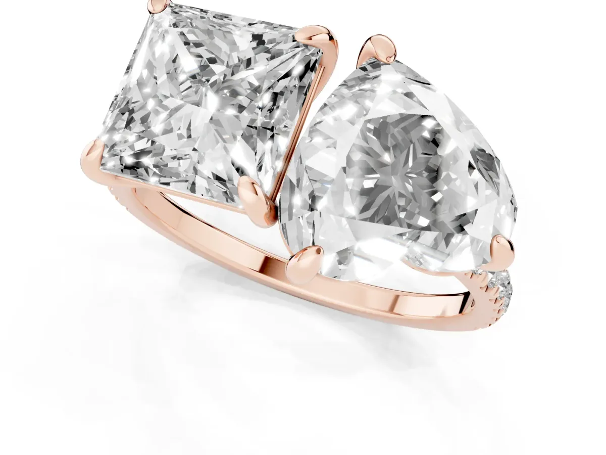 Heart and Princess Toi Moi Ring with Prong Setting and Pave Band Rose gold