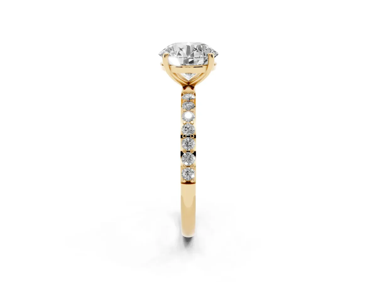 Round Cut Diamond Solitaire Ring with Round Pavé Shoulders and Prong Setting Yellow gold