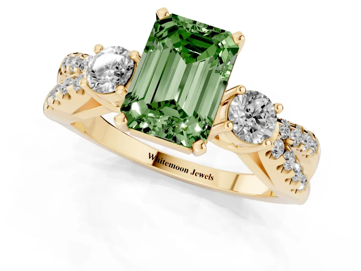 Fancy Green Emerald Cut Diamond Three-Stone Ring with Pavé Split Shank and Four-Prong Setting Yellow gold