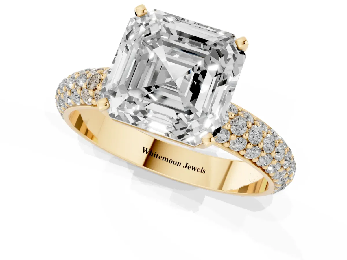 Asscher Cut Diamond Solitaire Ring with Prong Setting and Pavé Band Yellow gold