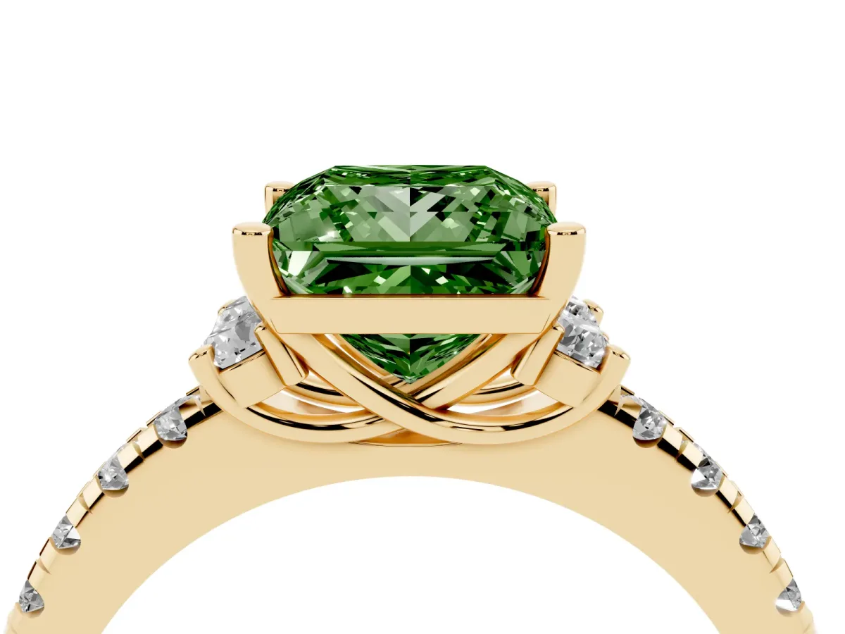 Fancy Green Princess Cut Diamond Three-Stone Pave Band with Four-Prong Setting Yellow gold