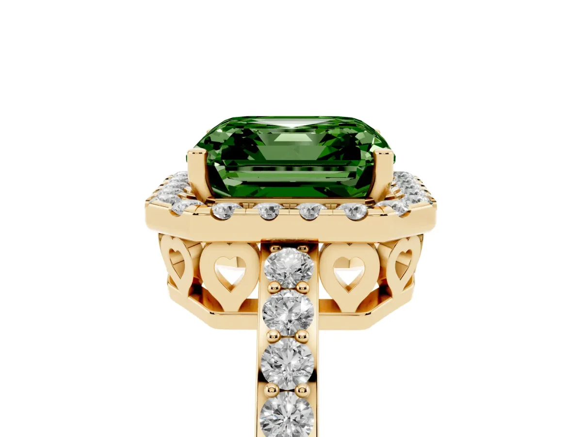 Fancy Green Asscher Cut Halo Diamond Pavé Band Ring with Prong Setting Yellow gold