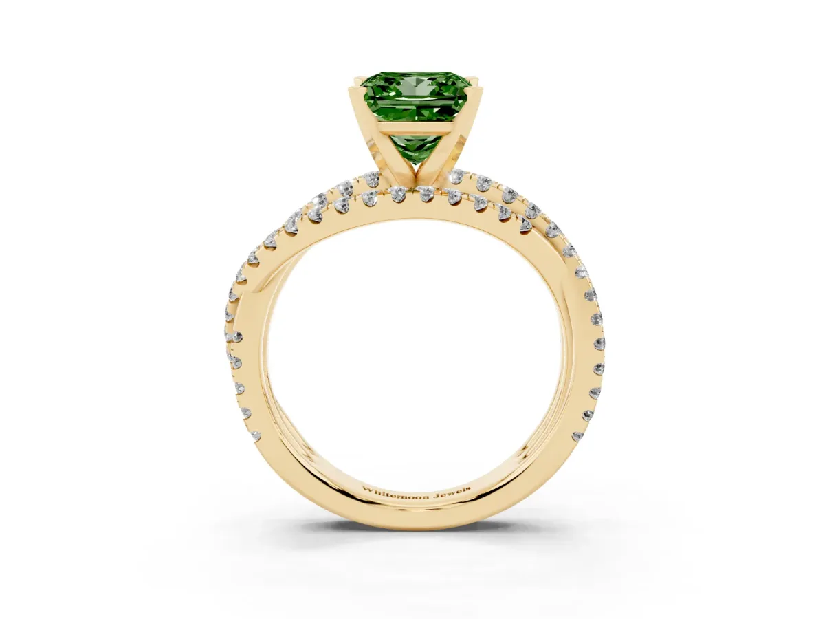 Fancy Green Princess Cut Solitaire Twist Band with Pavé Setting and Four-Prong Setting Yellow gold