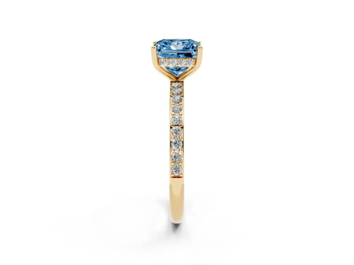 Fancy Blue Princess Cut Cut Diamond Pavé Band Ring with Four-Prong Setting Yellow gold