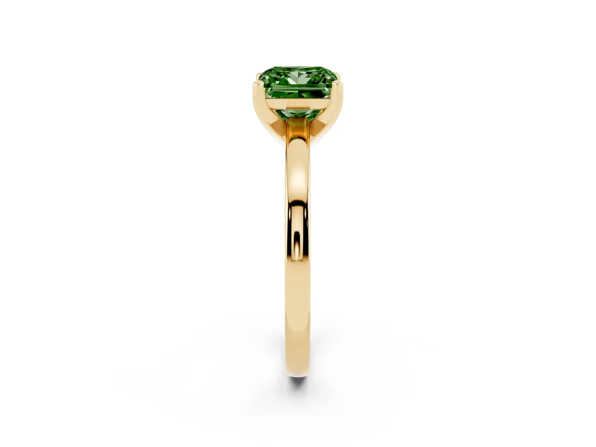 Fancy Green Princess Cut Solitaire Diamond Engagement Ring with Four-Prong Setting on a Classic Band Yellow gold