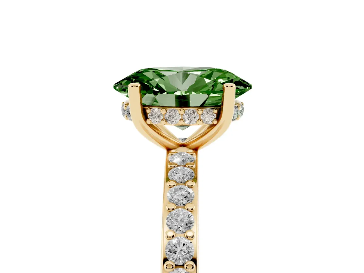 Fancy Green Oval Cut Cut Diamond Pavé Band Ring with Four-Prong Setting Yellow gold