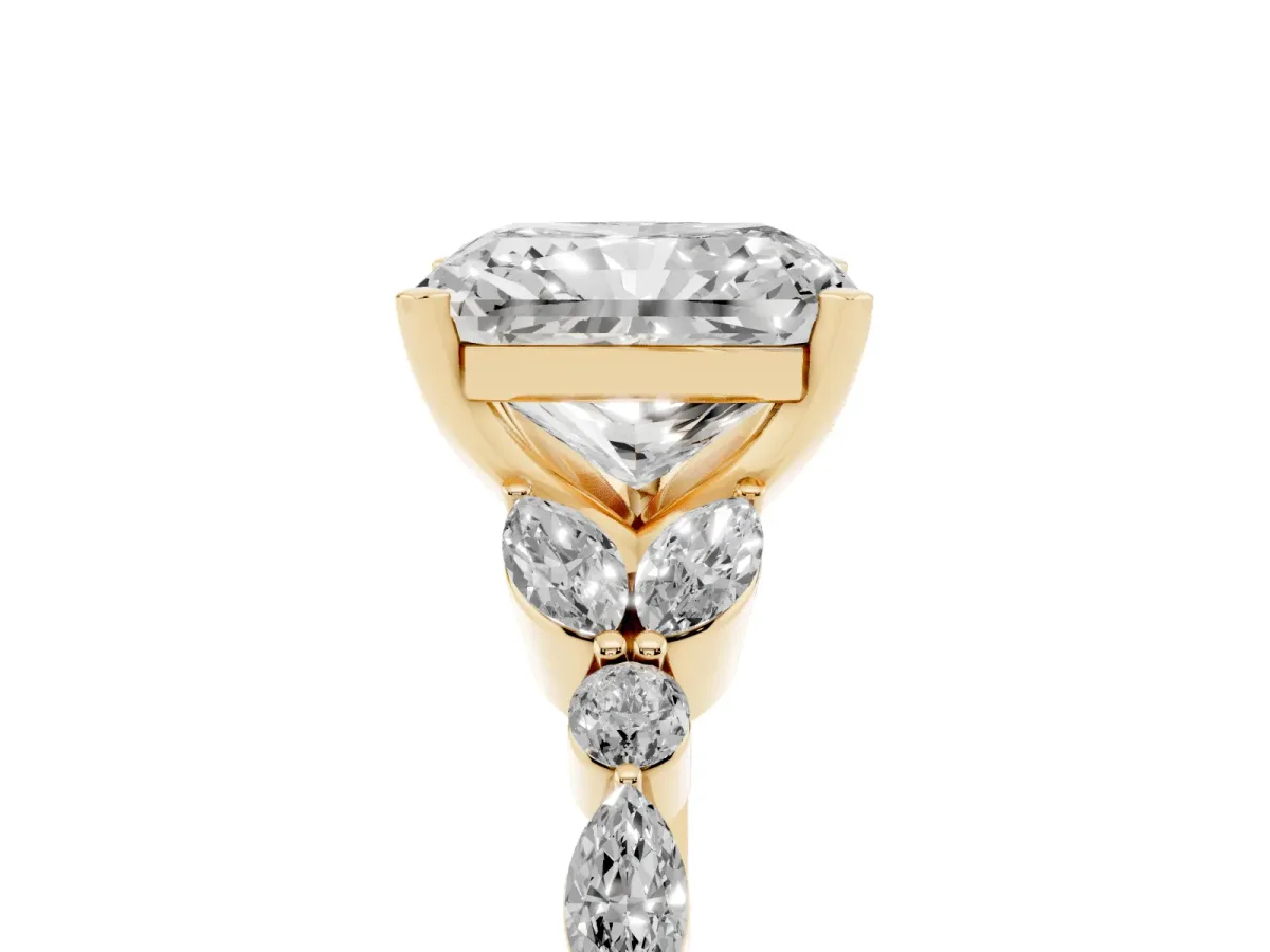 Radiant Cut Diamond Solitaire Ring with Side Stones and Four-Prong Setting Yellow gold