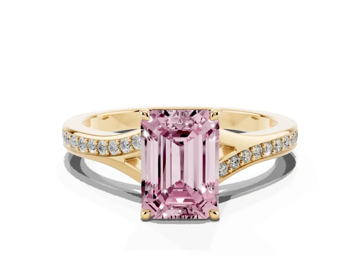 Fancy Pink Emerald Cut Diamond Solitaire Ring with Pavé Band and Prong Setting Yellow gold
