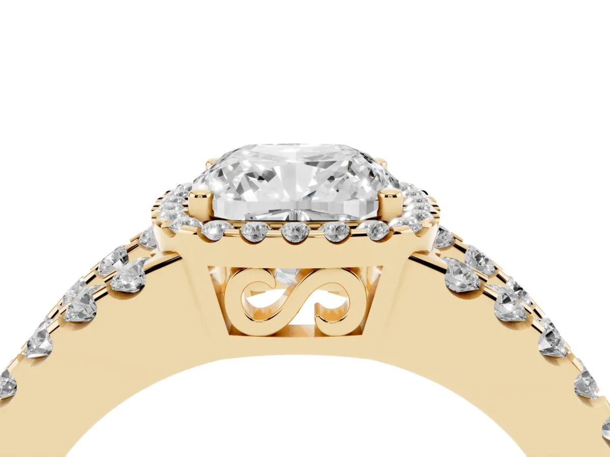 Cushion Cut Cut Halo Split Shank Diamond Ring with Four-Prong Setting Yellow gold